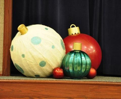 Giant Ornaments Outdoor Decoration Giant Ornaments Outdoor Decoration