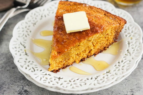 Skillet Honey Cornbread Skillet Honey Cornbread