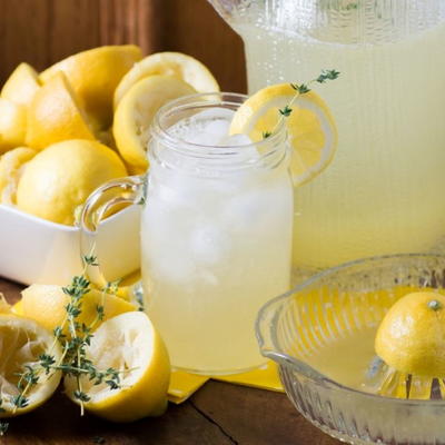 Spring Thyme Lemonade