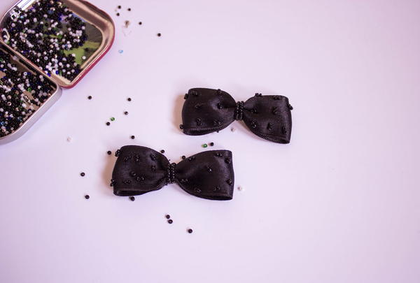 DIY Embellished Bow DIY Embellished Bow