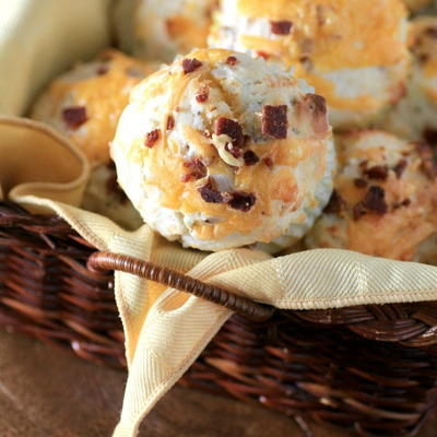 Bacon Cheese Breakfast Muffins