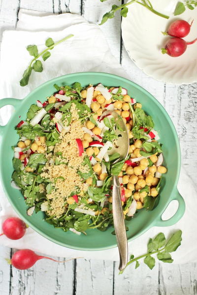 Chickpea salad with Radishes and Watercress