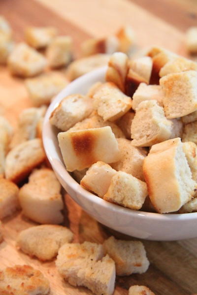 Easy Homemade Croutons Easy Homemade Croutons