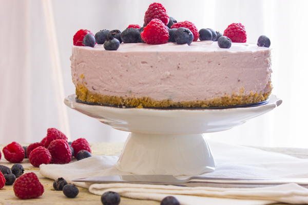 No-Bake Berry Greek Yogurt Pie No-Bake Berry Greek Yogurt Pie