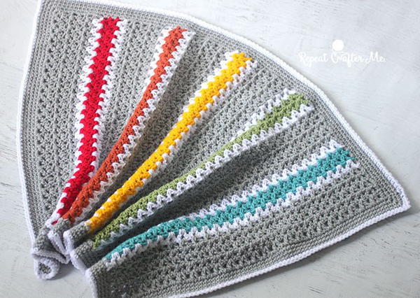Quick and Easy Rainbow V-Stitch Babyghan Quick and Easy Rainbow V-Stitch Babyghan