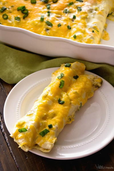 Green Chili Chicken Enchilada Casserole Green Chili Chicken Enchilada Casserole
