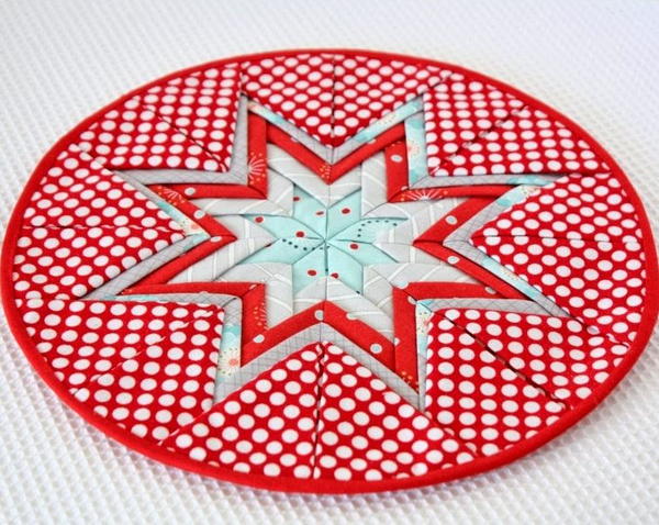 Holiday Folded Star Mat Holiday Folded Star Mat