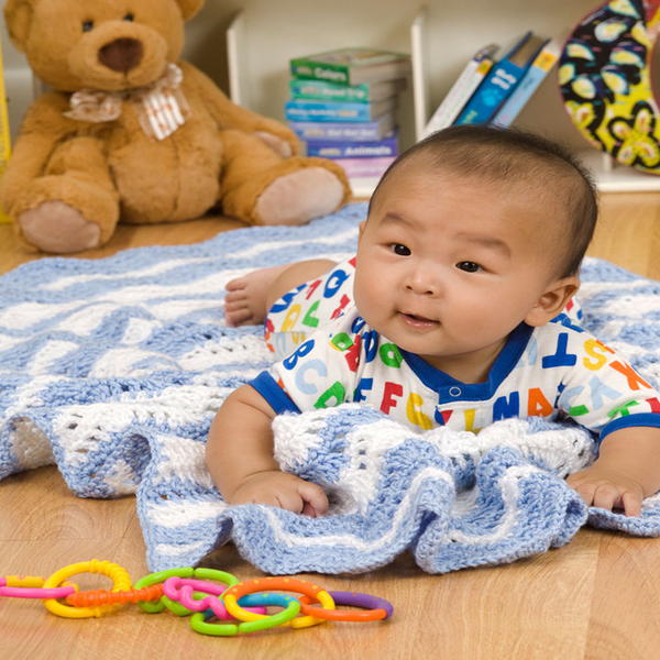 Two-Color Ripple Waves Baby Blanket Two-Color Ripple Waves Baby Blanket