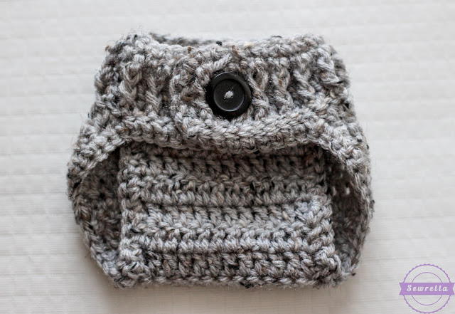 the parker crochet baby hat and booties