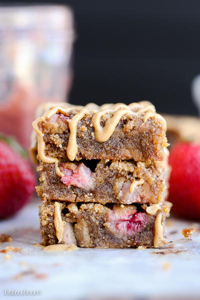 Peanut Butter Jelly Blondies Peanut Butter & Jelly Blondies