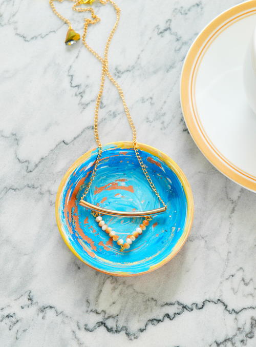 Edgy Geometric Beaded Necklace Edgy Geometric Beaded Necklace