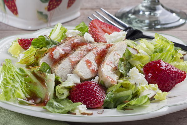 Strawberry Chicken Salad