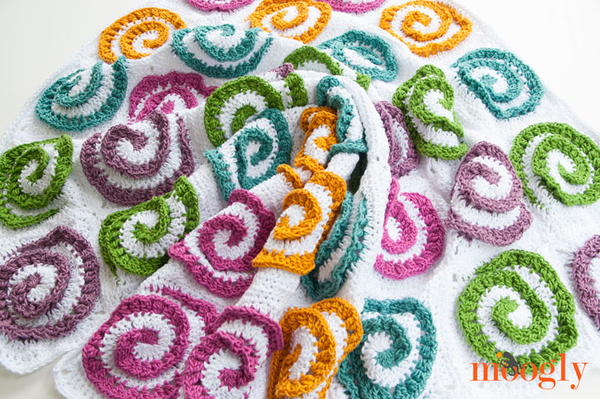Modern Rose Afghan Modern Rose Afghan