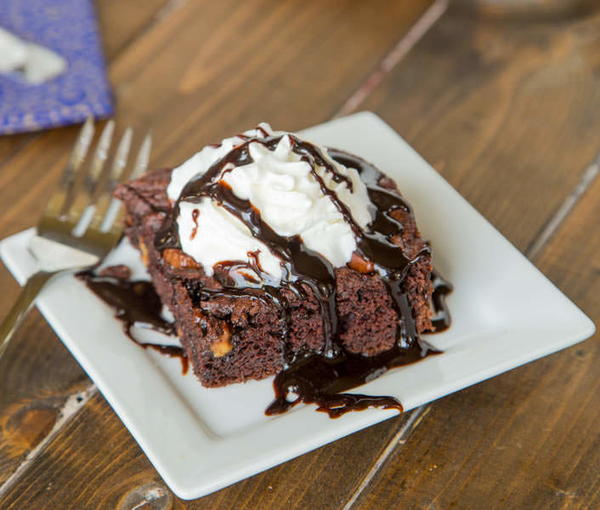 Peanut Butter Cup Chocolate Dump Cake Peanut Butter Cup Chocolate Dump Cake