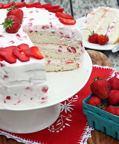 Strawberries and Cream Cake Strawberries and Cream Cake