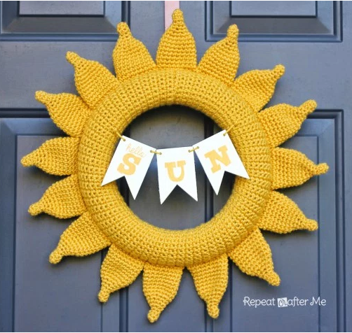 Sunshine Crochet Wreath Sunshine Crochet Wreath