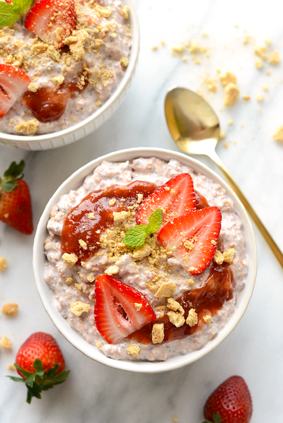 Strawberry Cheesecake Overnight Oats Strawberry Cheesecake Overnight Oats