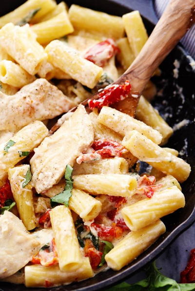 Mozzarella Chicken Pasta Mozzarella Chicken Pasta