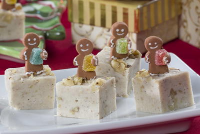 Holiday Gingerbread Fudge