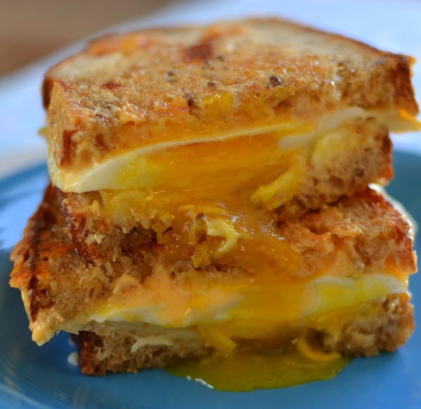 Easy Breakfast Grilled Cheese