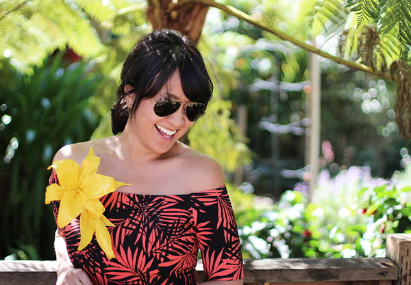 Knockoff Blooming Flower Brooch Knockoff Blooming Flower Brooch