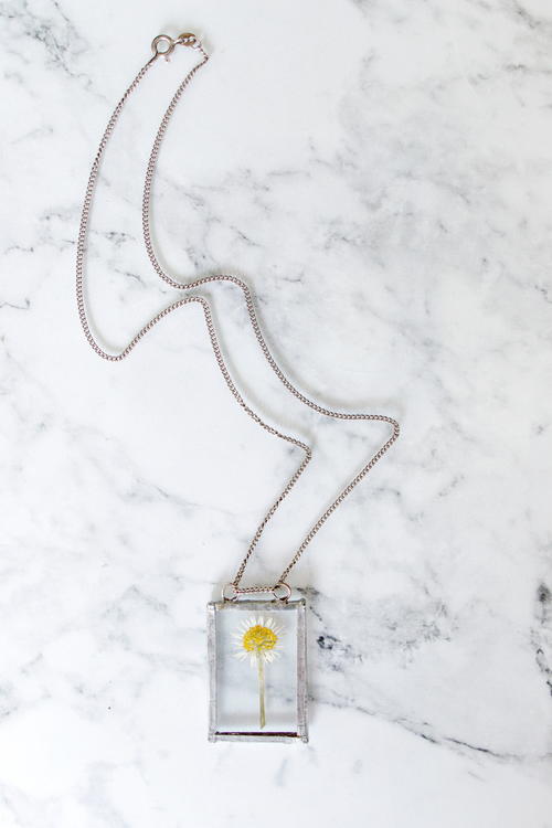 Delicate Floral Pendant DIY Necklace