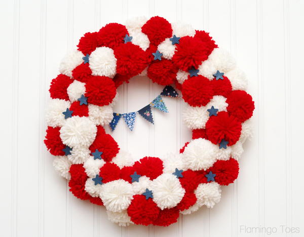 Patriotic Pom Pom Wreath Patriotic Pom Pom Wreath