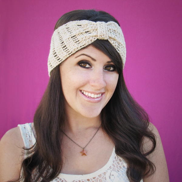 Stylishly Simple Beginner Crochet Headband Stylishly Simple Beginner Crochet Headband