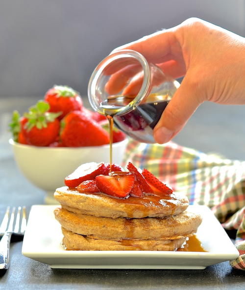 Healthy Oil-Free Vegan Pancakes For One Healthy Oil-Free Vegan Pancakes For One