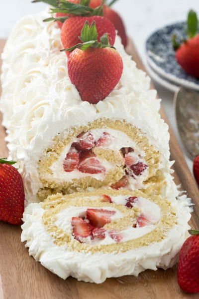 Strawberry Shortcake Roll Strawberry Shortcake Roll