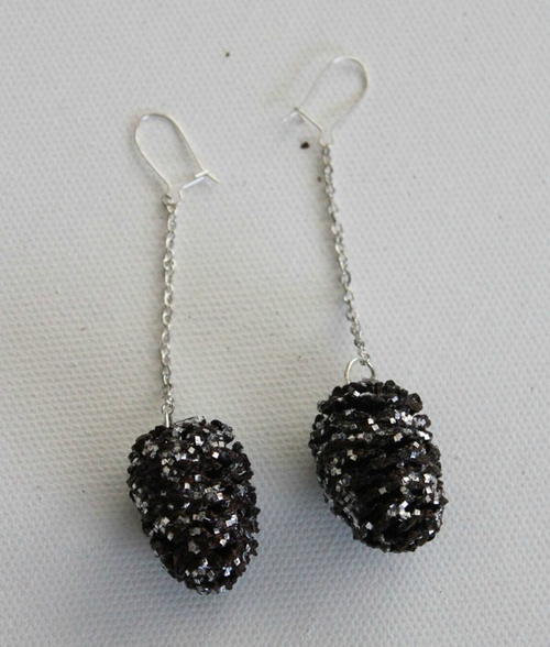 Glittery Pinecone DIY Earrings Glittery Pinecone DIY Earrings