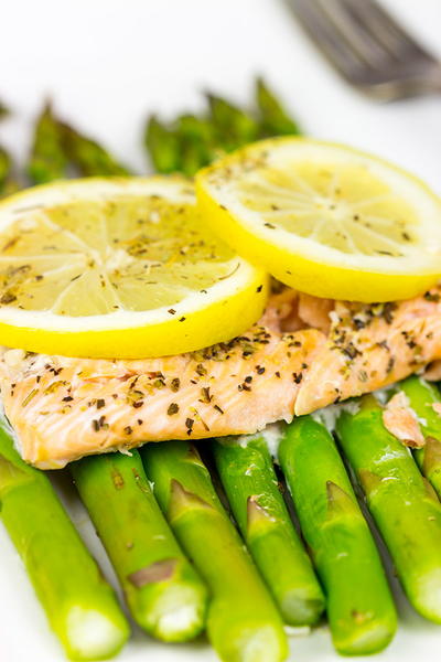 Herbed Lemon Salmon Herbed Lemon Salmon