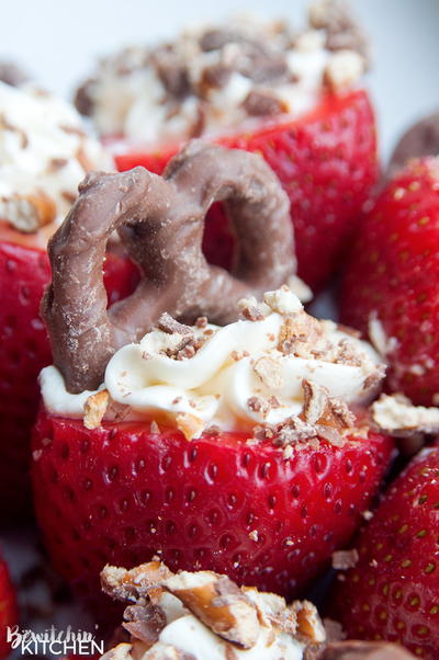 Cheesecake Stuffed Strawberries w Chocolate Pretzel Topping Cheesecake Stuffed Strawberries w/ Chocolate Pretzel Topping