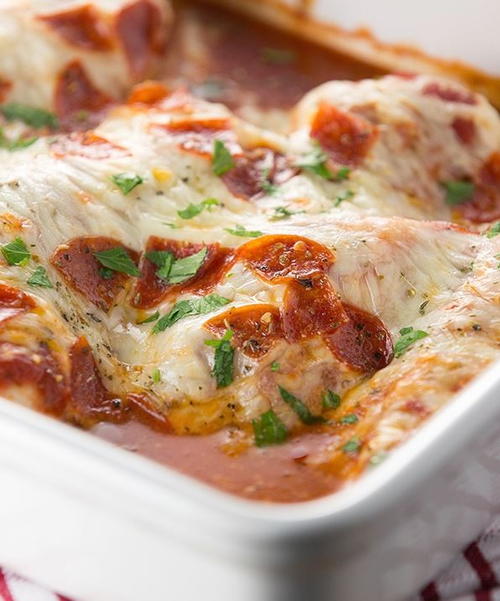 Cheesy Pizza Chicken Cheesy Pizza Chicken