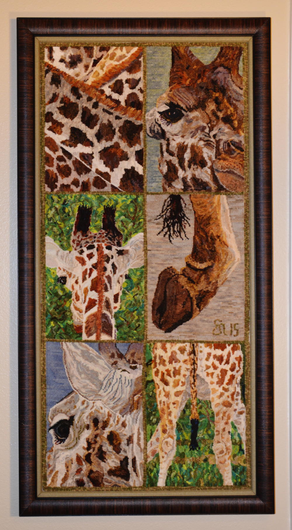 Giraffes | rughookingmagazine.com