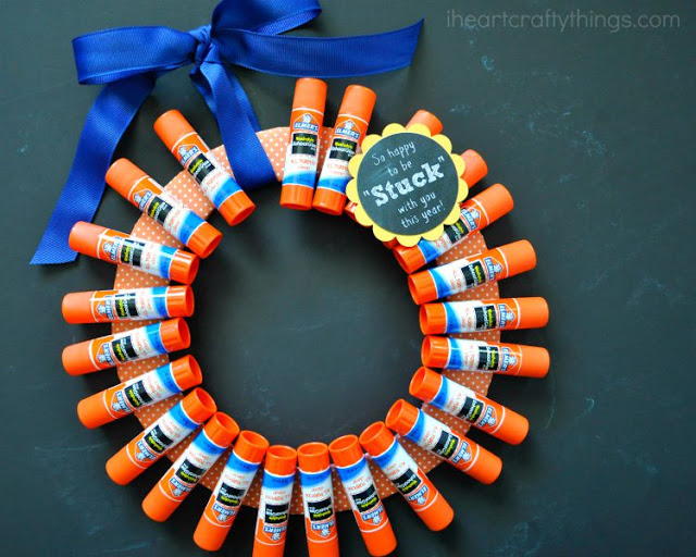 Back to School Glue Stick Wreath Back to School Glue Stick Wreath