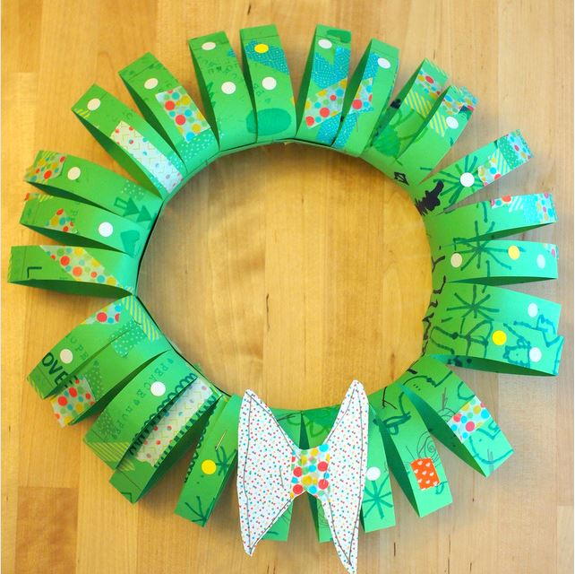 Paper Tube DIY Christmas Wreath Paper Tube DIY Christmas Wreath