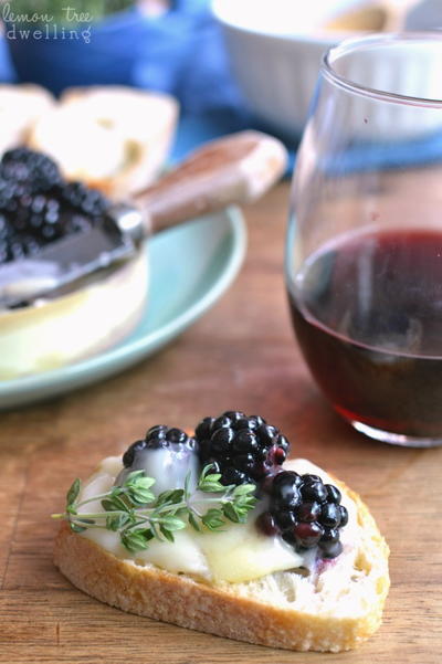 Baked Brie with Wine-Soaked Blackberries Baked Brie with Wine-Soaked Blackberries