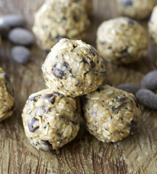 Almond Chocolate Chai Energy Bites Almond Chocolate Chai Energy Bites