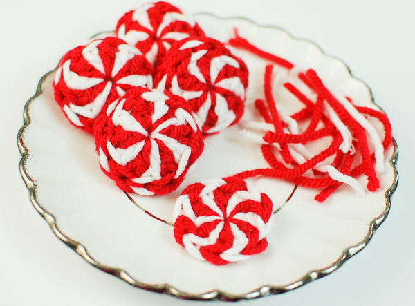 Crocheted Peppermint Candy Pattern Allfreechristmascrafts Com