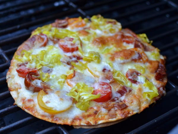 Grilled Peperoncini Bacon Tomato Flatbread Grilled Peperoncini Bacon Tomato Flatbread
