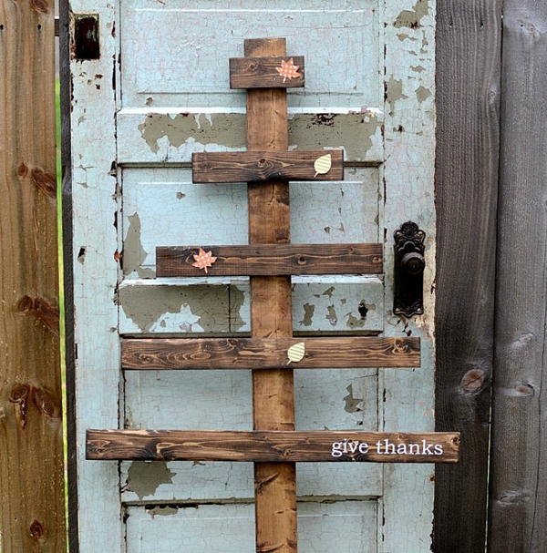 Rustic DIY Thanksgiving Tree Rustic DIY Thanksgiving Tree