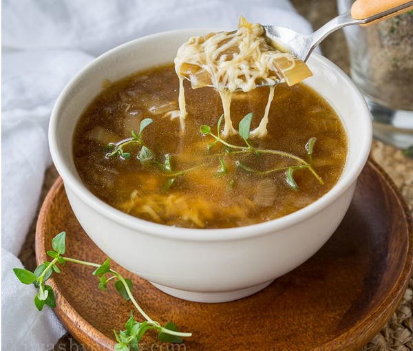 Tantalizing Slow Cooker French Onion Soup Tantalizing Slow Cooker French Onion Soup