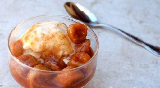Slow Cooker Bananas Foster Slow Cooker Bananas Foster