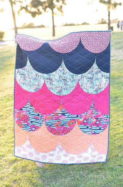 Ladylike Scallops Quilt Tutorial