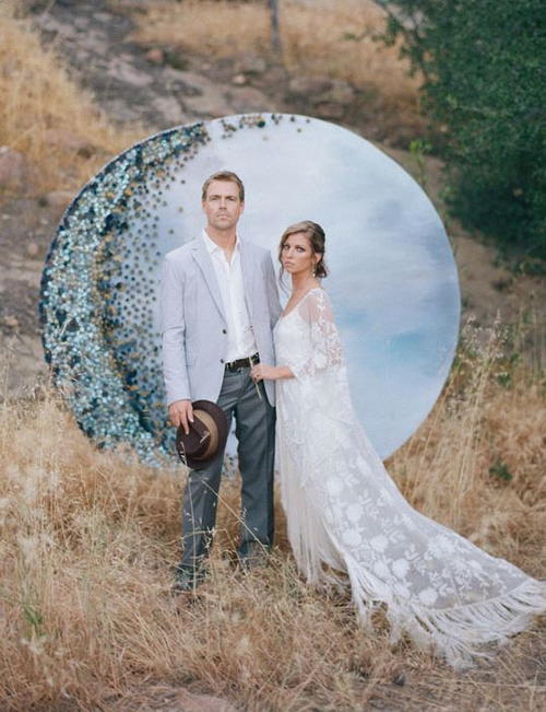 DIY Harvest Moon Backdrop DIY Harvest Moon Backdrop