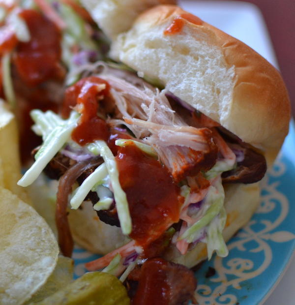 Pulled Pork Slaw Sliders Pulled Pork & Slaw Sliders