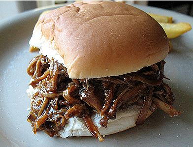 Easy Slow Cooker Pulled Pork Easy Slow Cooker Pulled Pork
