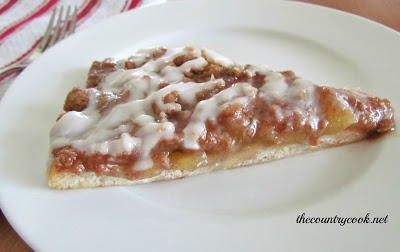 Sweet Apple Pie Pizza Sweet Apple Pie Pizza