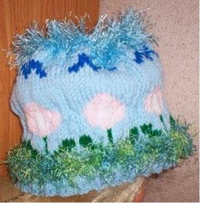 Birds and Flowers Colorwork Hat Birds and Flowers Colorwork Hat